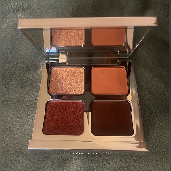Brand new IL MAKIAGE Color Boss Quad Eyeshadow Palette in Trendsetter - Picture 3 of 4